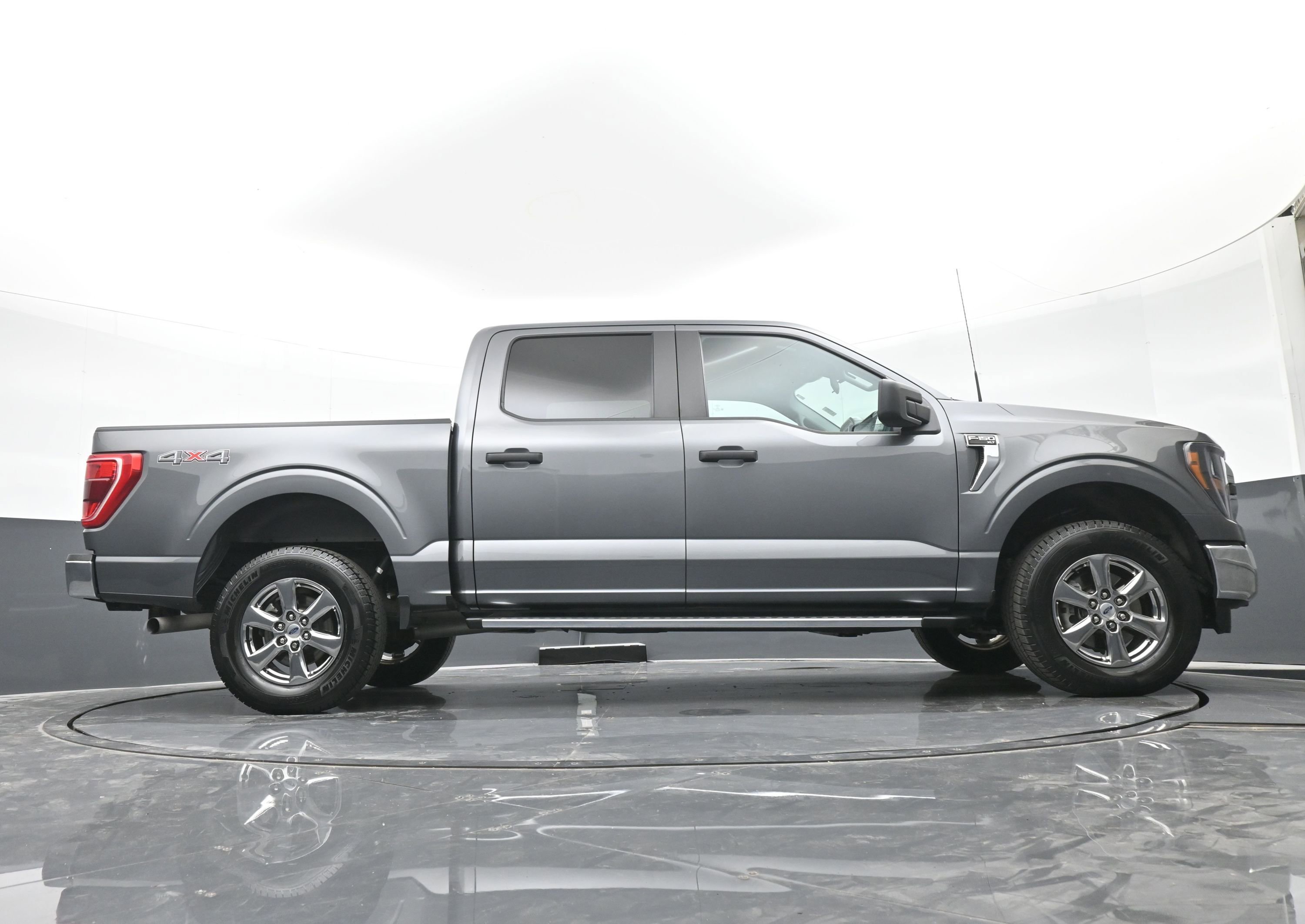 Used 2023 Ford F150 XLT image 42