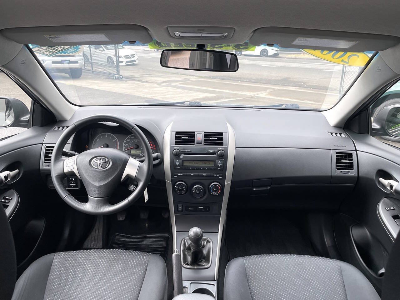 Used 2009 Toyota Corolla S w/ Sport Pkg FWD image 17