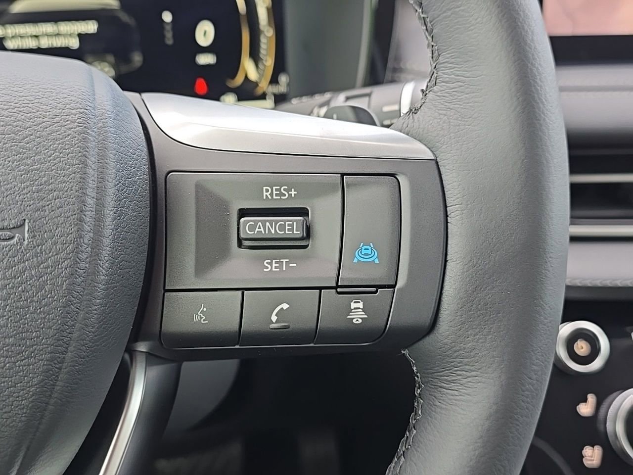 New 2026 INFINITI QX60 Luxe image 22