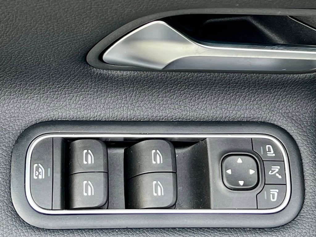 Certified 2023 Mercedes-Benz CLA 250 4MATIC image 27