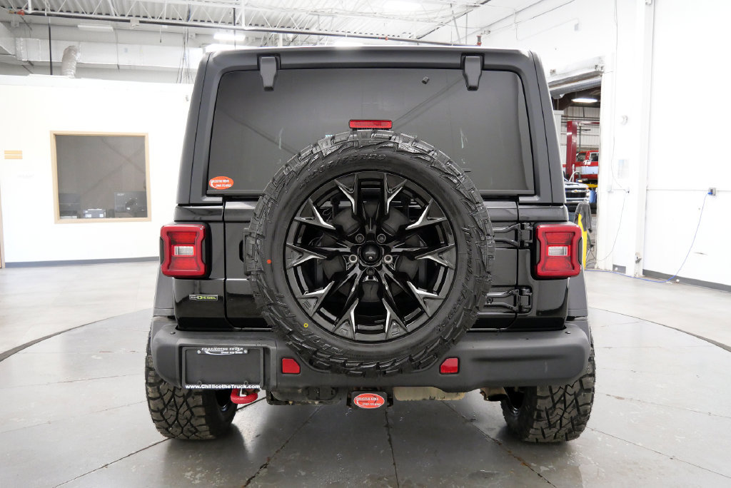 Used 2021 Jeep Wrangler Unlimited Rubicon AWD/4WD image 7