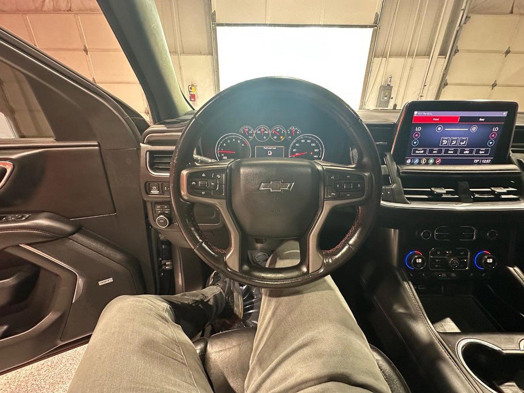 Used 2021 Chevrolet Suburban RST AWD/4WD image 24