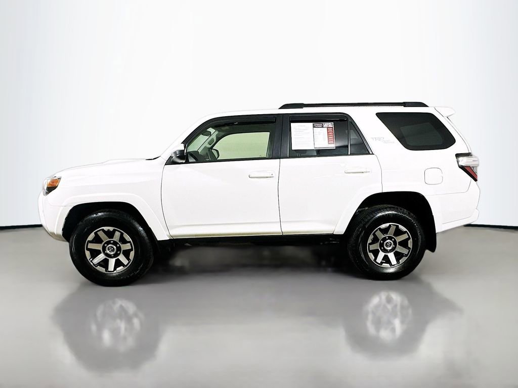 Used 2019 Toyota 4Runner TRD Off-Road AWD/4WD image 5