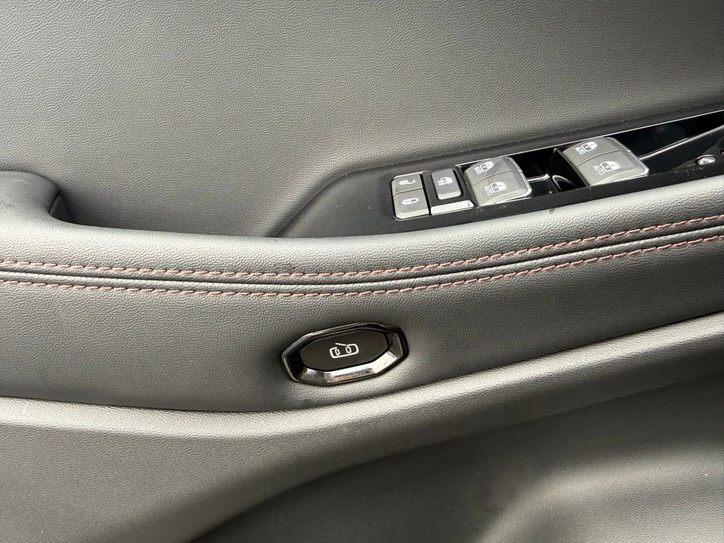 New 2025 Jeep Wagoneer S Limited w/ Comfort Package image 14