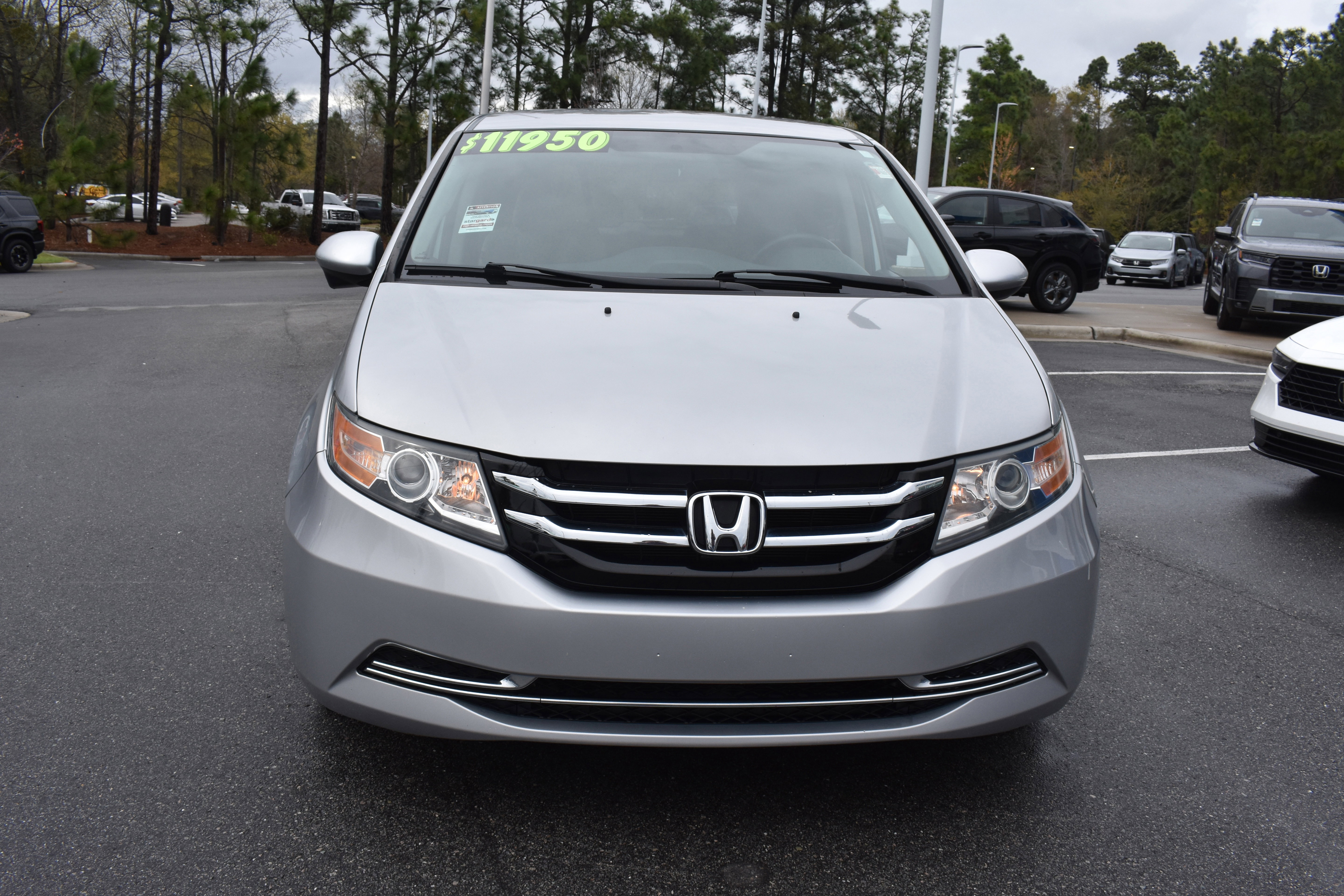 Used 2015 Honda Odyssey EX image 4