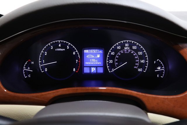 Used 2013 Hyundai Genesis 3.8 RWD image 22