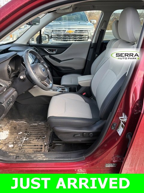 Used 2023 Subaru Forester Premium image 5