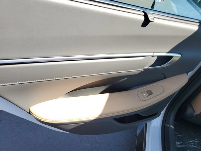 New 2026 Hyundai Sonata Limited FWD image 15