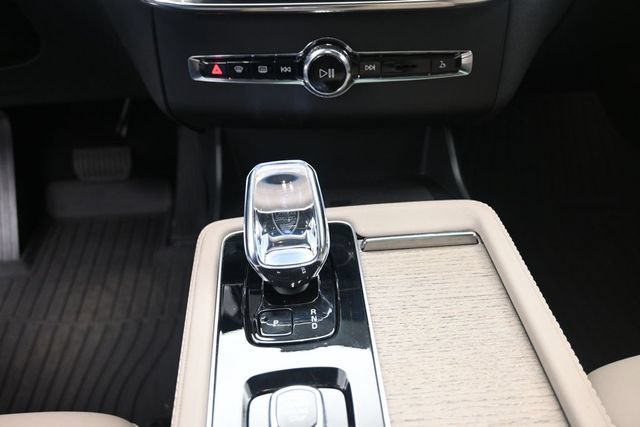 Used 2026 Volvo XC90 T8 Core w/ Protection Package Premier AWD/4WD image 13