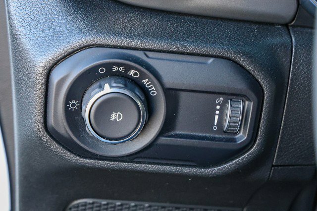 Used 2023 Jeep Wrangler Sport S image 25