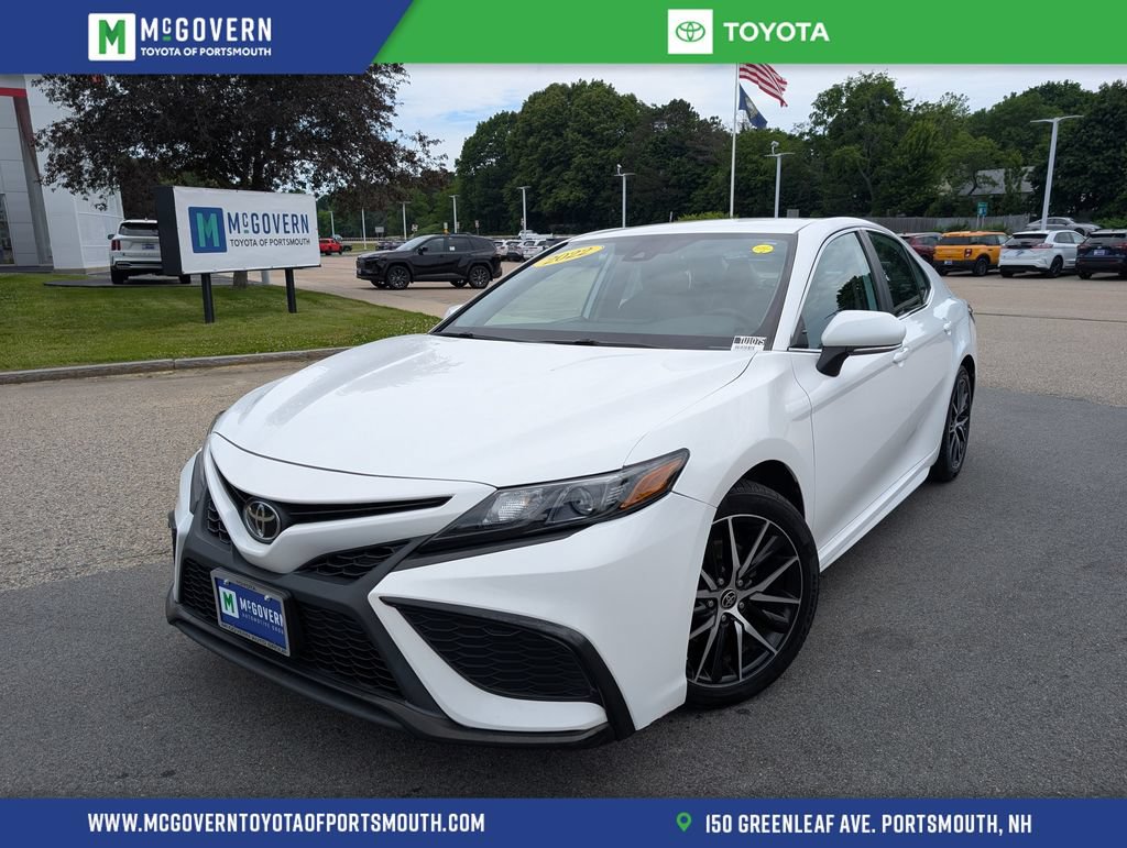 Used 2022 Toyota Camry SE AWD/4WD image 1