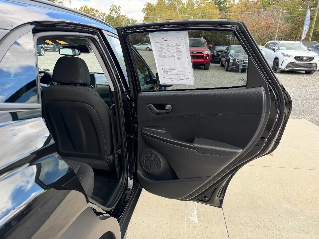 Used 2023 Hyundai Kona SEL w/ Cargo Package image 16