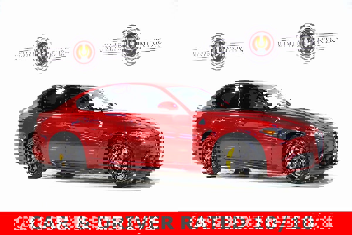 Used 2018 Alfa Romeo Giulia Quadrifoglio w/ Driver Assist Dynamic Package image 6