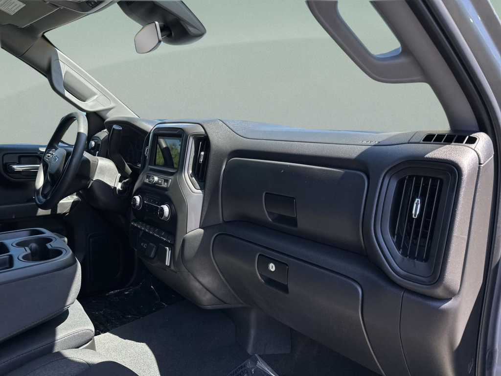 Used 2026 Chevrolet Silverado 1500 Custom Trail Boss AWD/4WD image 36