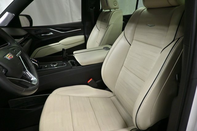 Used 2021 Cadillac Escalade Sport w/ Driver Assist Tech Package image 10