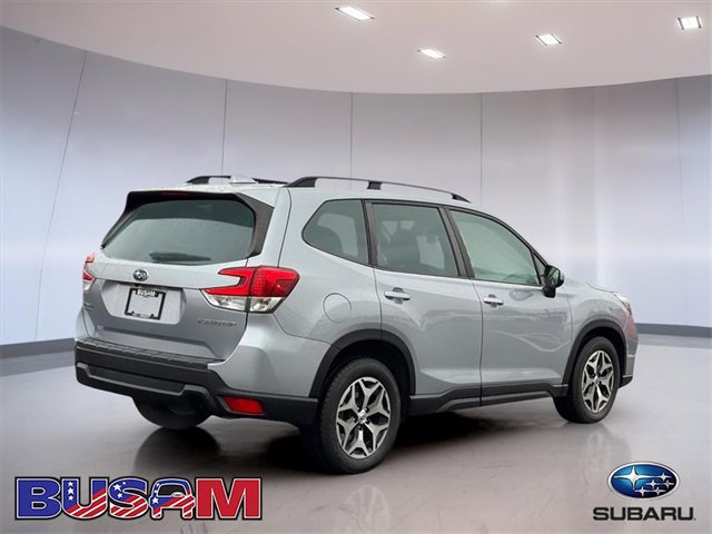 Used 2021 Subaru Forester Premium w/ Popular Package #1 image 4