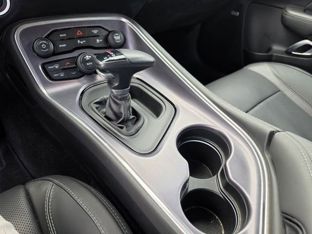 Used 2017 Dodge Challenger R/T Plus image 21