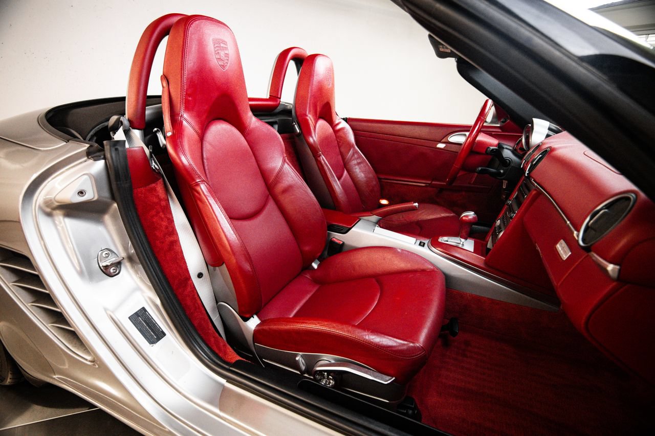 Used 2008 Porsche Boxster RS 60 Spyder RWD image 28