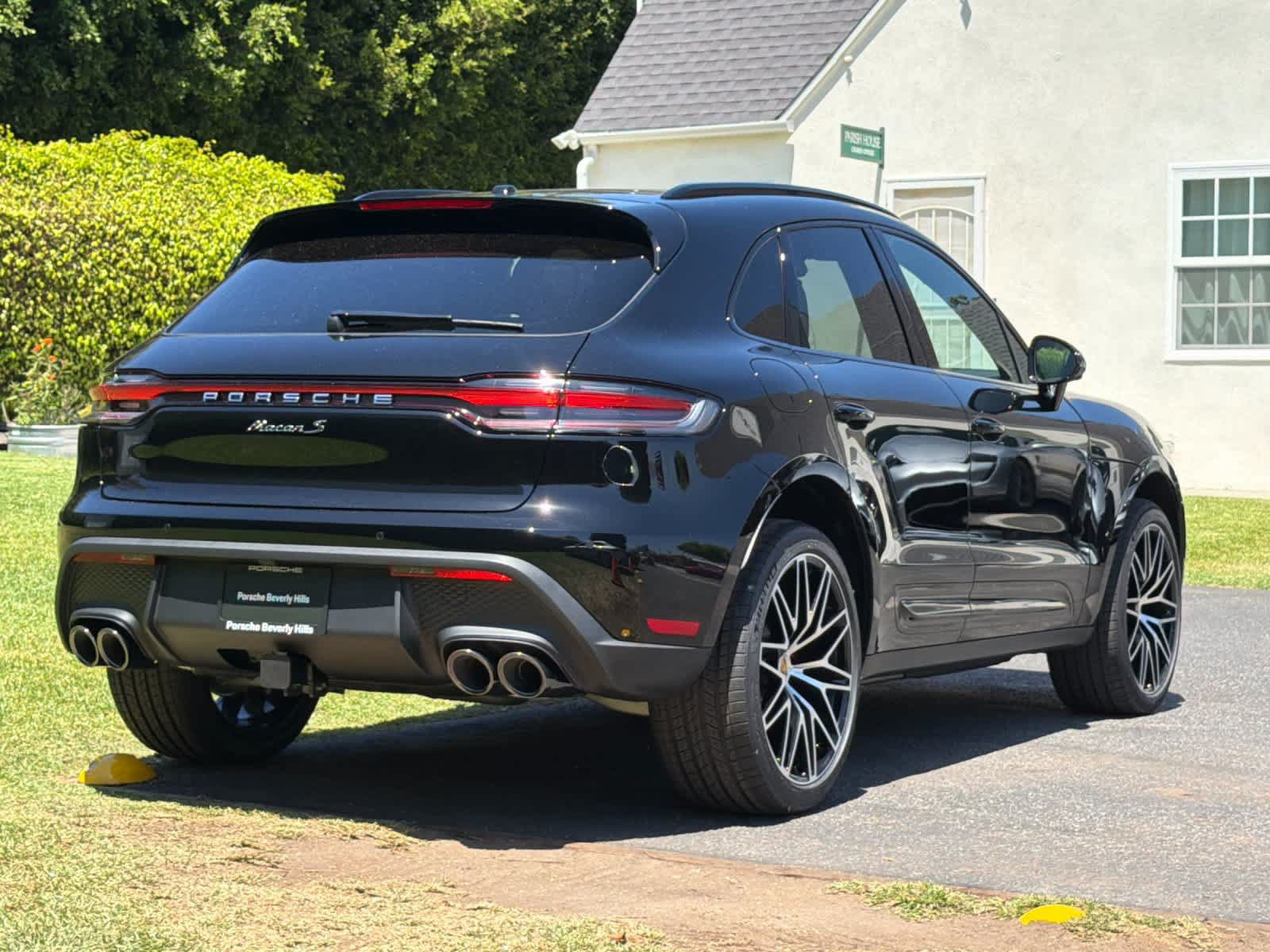 New 2026 Porsche Macan S AWD/4WD image 8