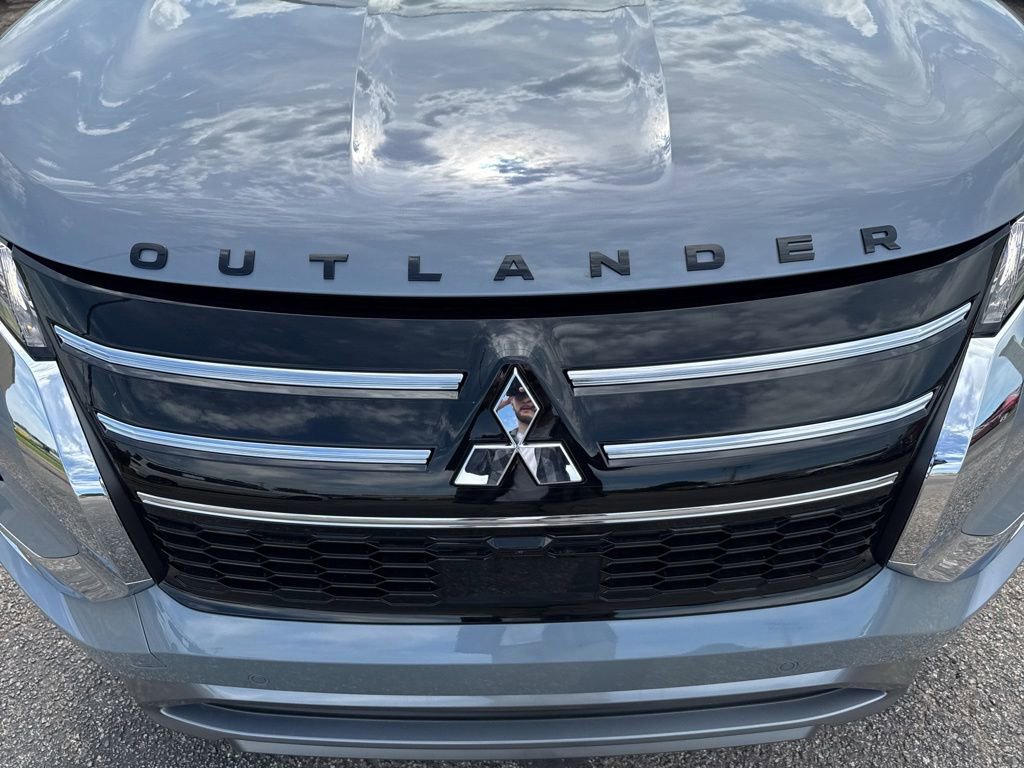 New 2026 Mitsubishi Outlander SEL FWD image 55