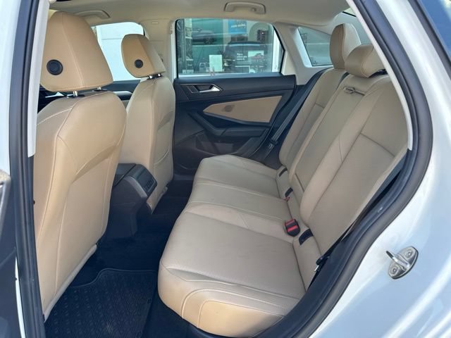 Used 2019 Volkswagen Jetta SE w/ Cold Weather Package FWD image 20