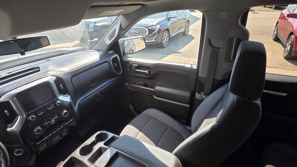 Used 2019 Chevrolet Silverado 1500 LT w/ All-Star Edition image 17