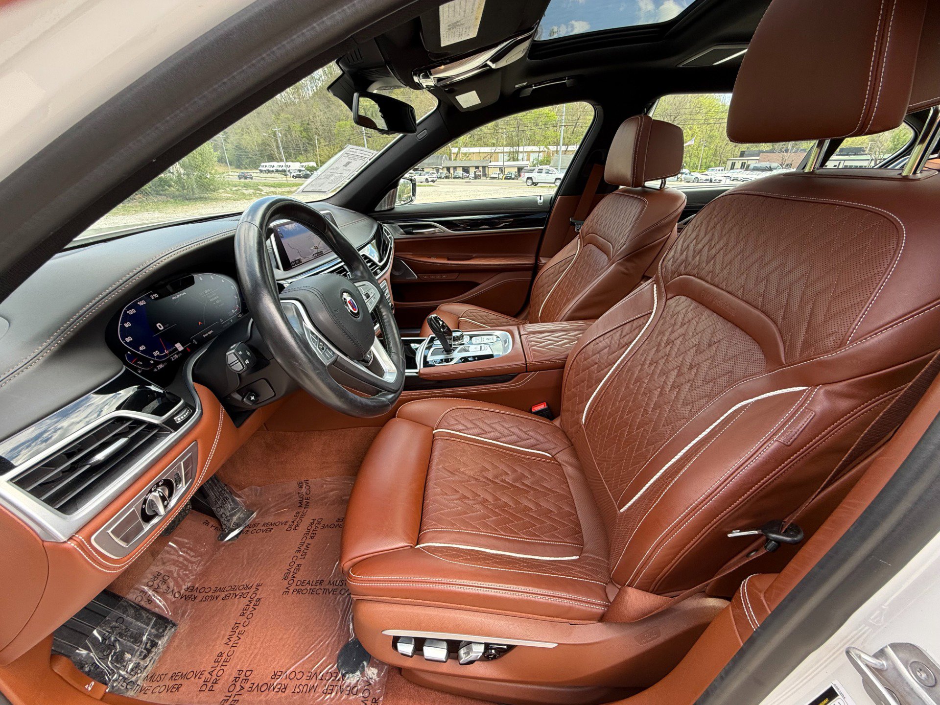 Used 2020 BMW ALPINA B7 xDrive w/ Luxury Rear Seating Package image 16