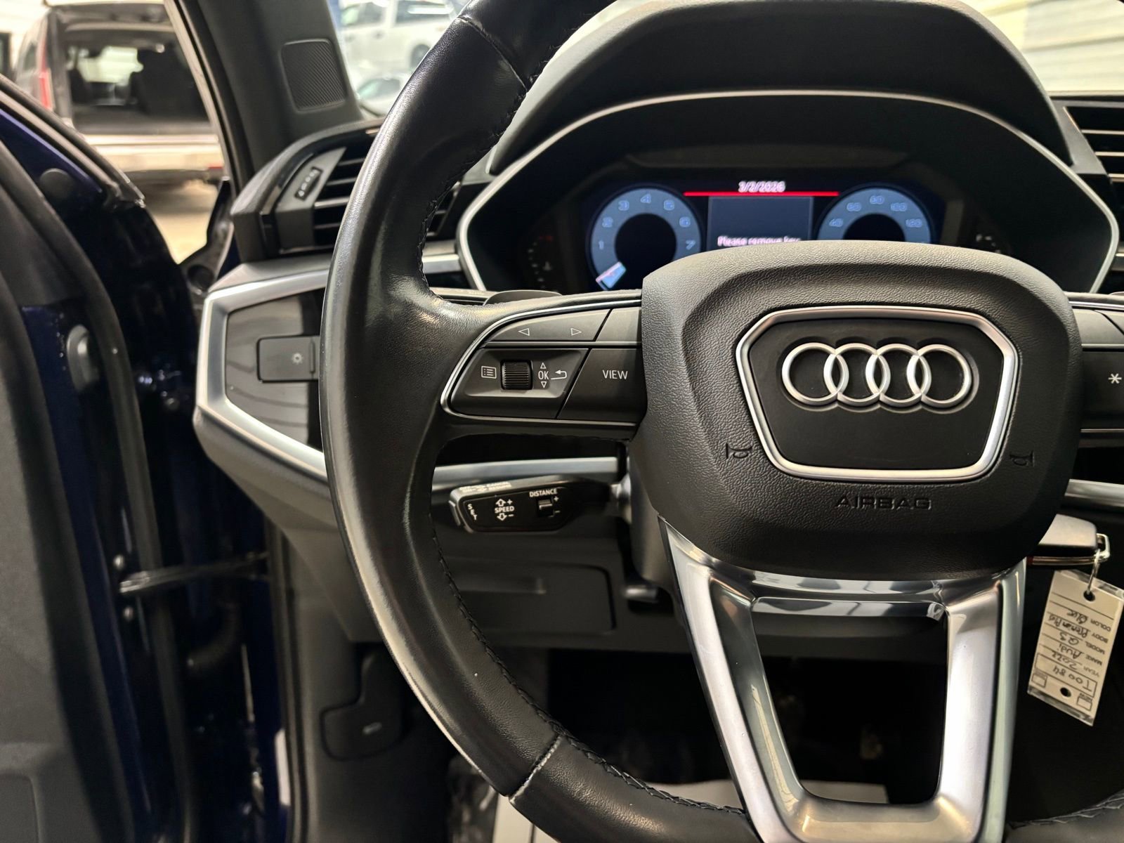 Used 2022 Audi Q3 2.0T Premium Plus image 12