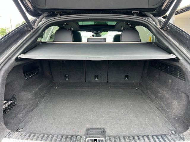 Used 2022 Audi Q8 Premium Plus AWD/4WD image 15