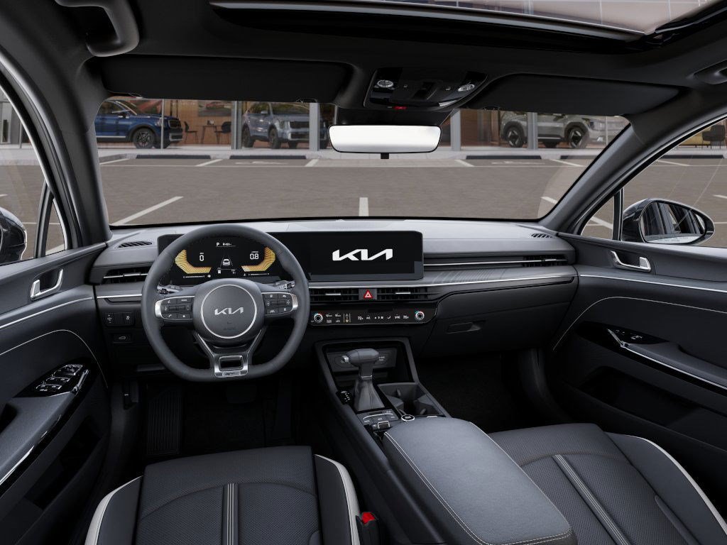 New 2025 Kia K5 GT-Line w/ GT-Line Premium Package FWD image 15