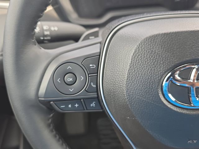 Used 2026 Toyota Corolla Cross SE AWD/4WD image 16