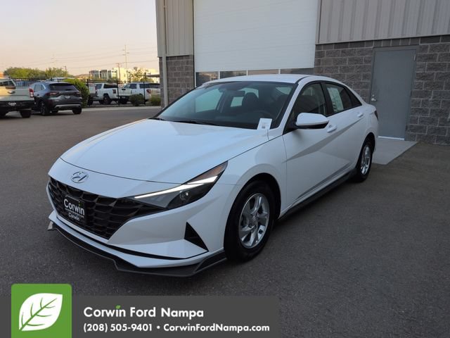 Used 2023 Hyundai Elantra SEL FWD image 7
