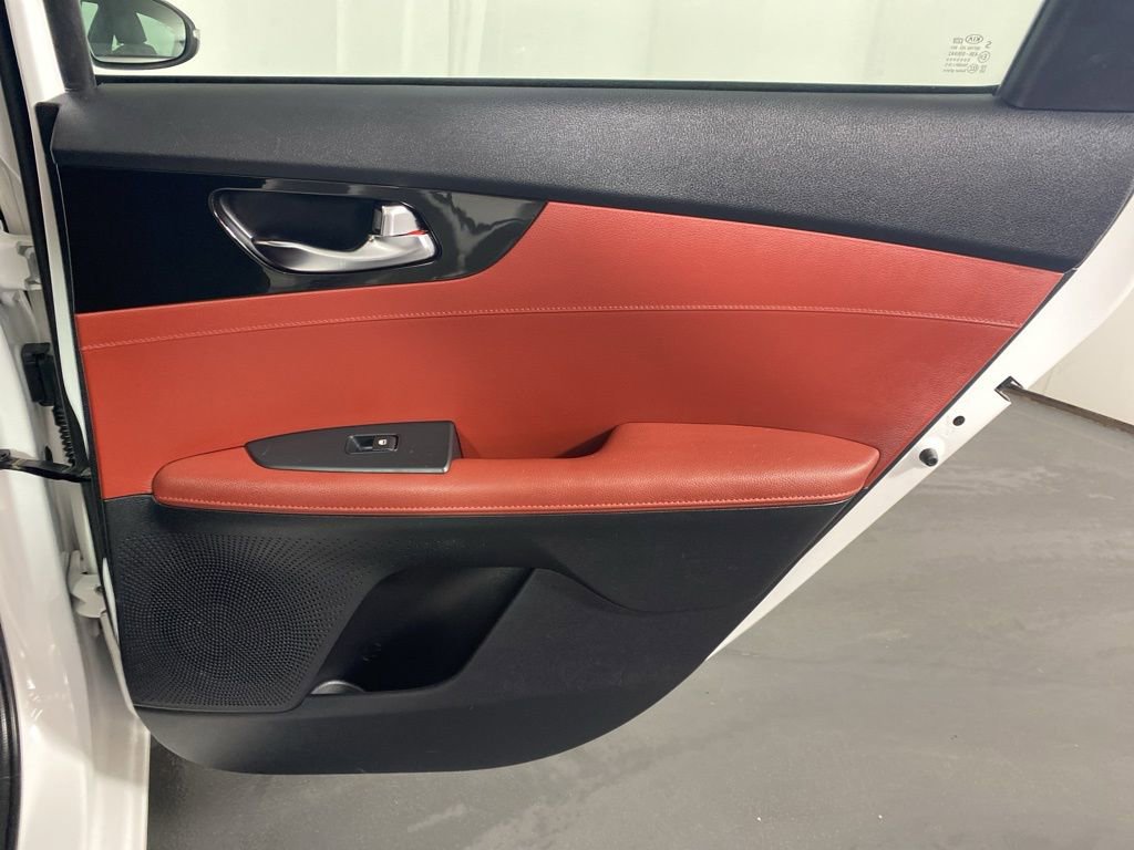 Used 2019 Kia Forte EX image 29