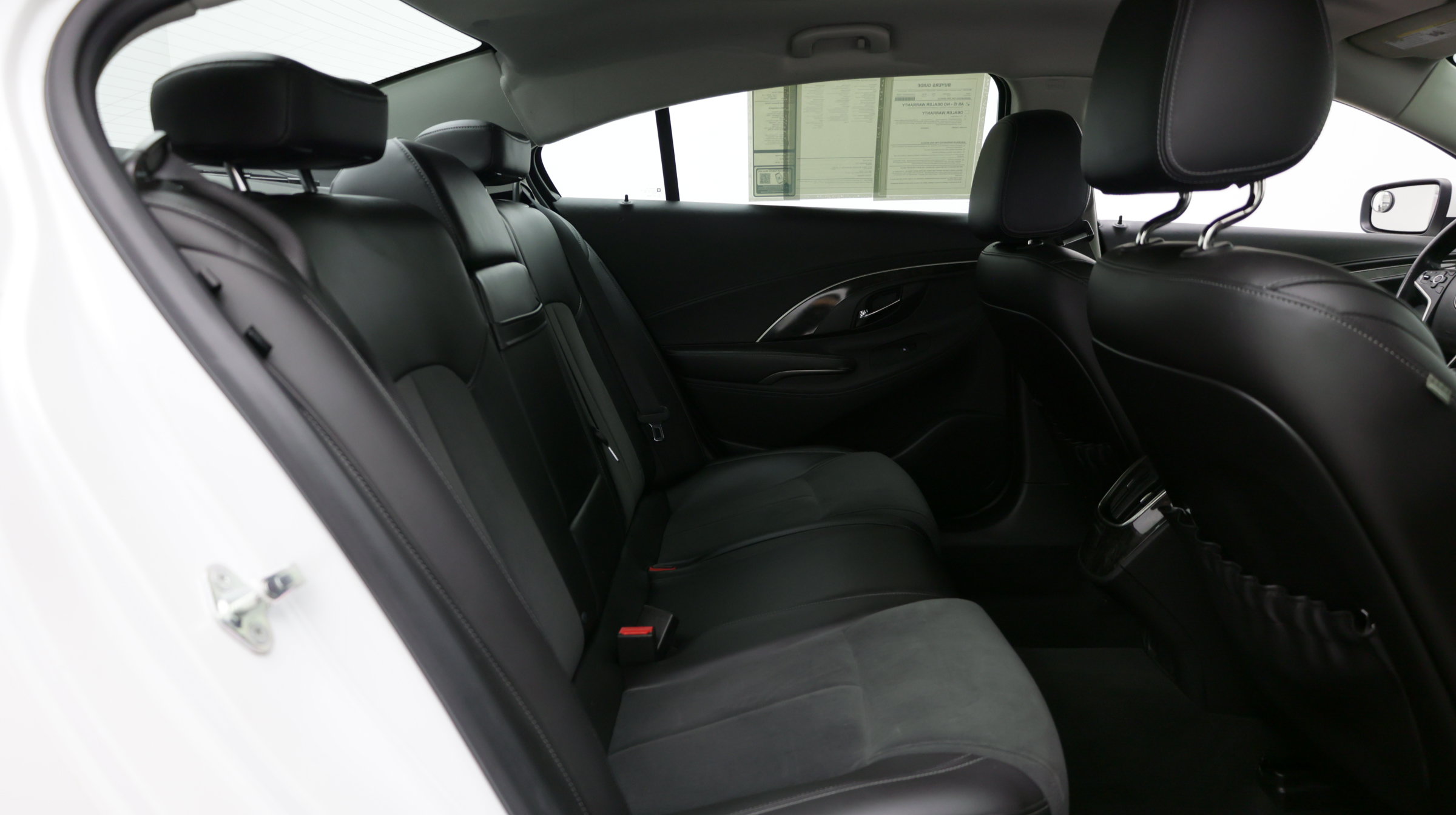Used 2016 Buick LaCrosse FWD image 32
