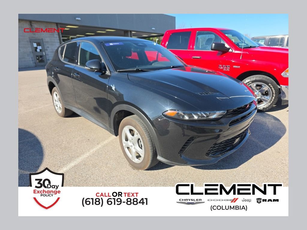 Used 2024 Dodge Hornet GT image 1