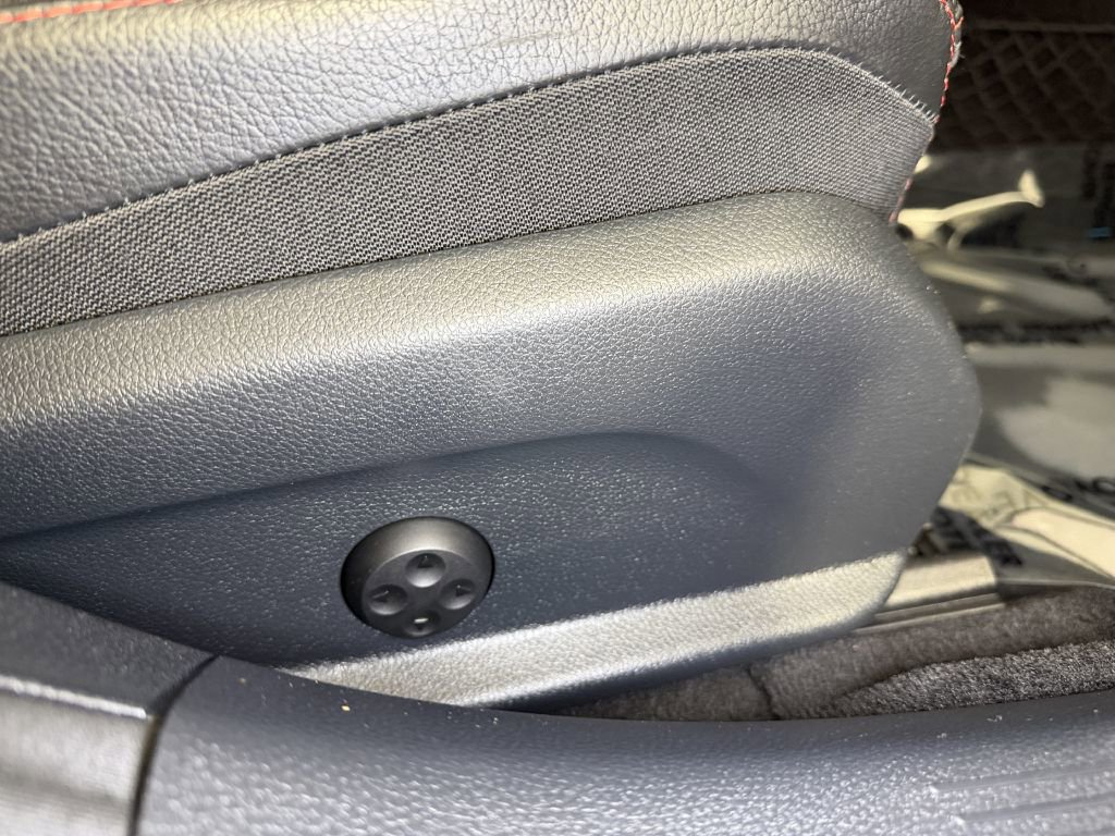 Used 2016 Mercedes-Benz C 450 AMG w/ Surround View Package image 44