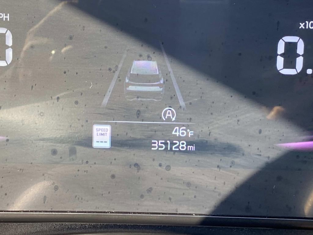 Used 2024 Kia Sportage X-Line image 32