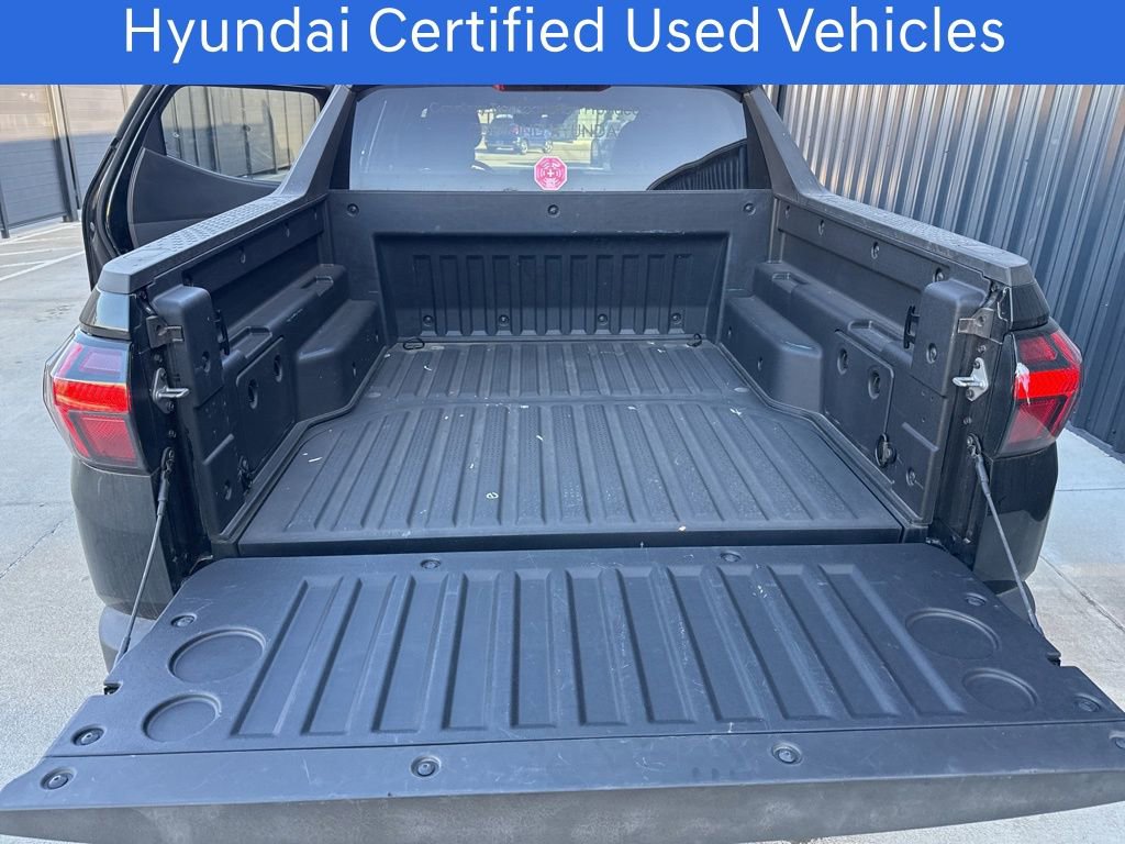 Certified 2025 Hyundai Santa Cruz SEL image 18
