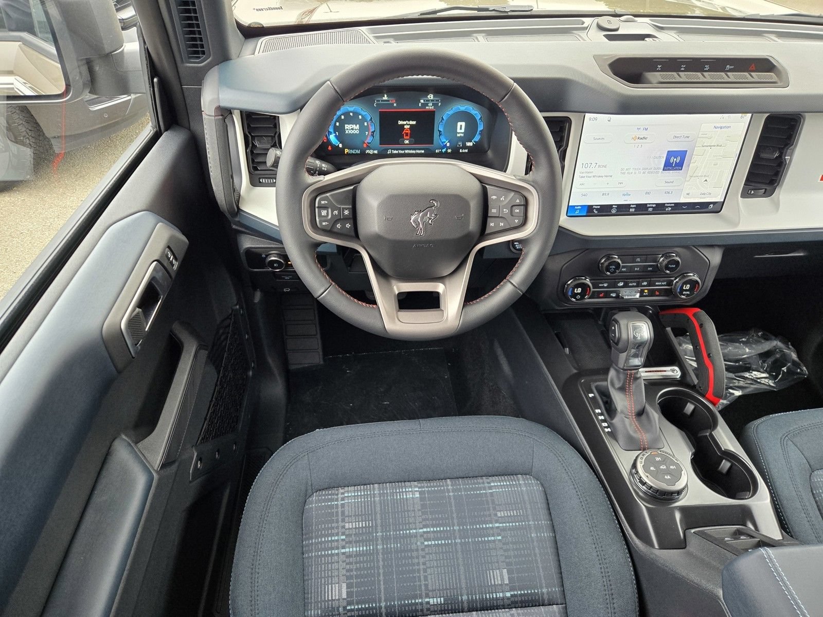 New 2026 Ford Bronco Heritage Edition AWD/4WD image 7