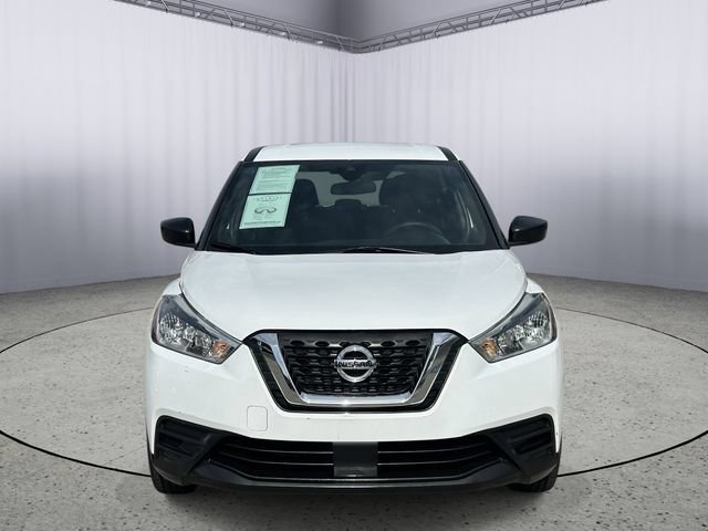 Used 2020 Nissan Kicks S FWD image 4