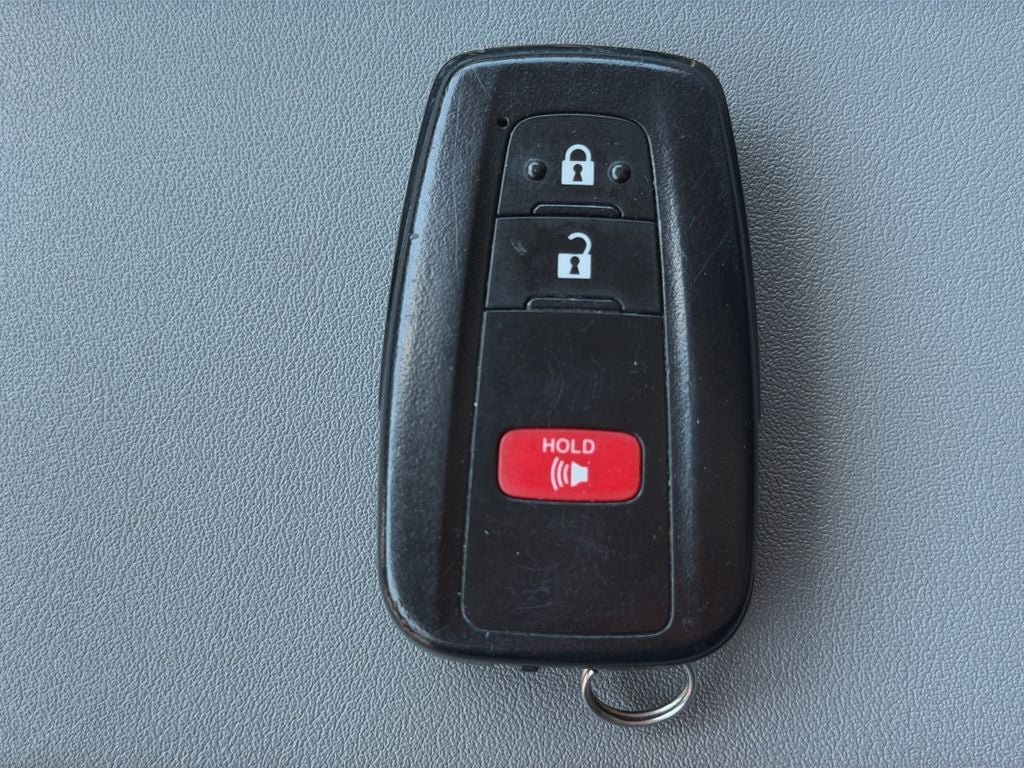 Used 2021 Toyota Highlander L AWD/4WD image 31