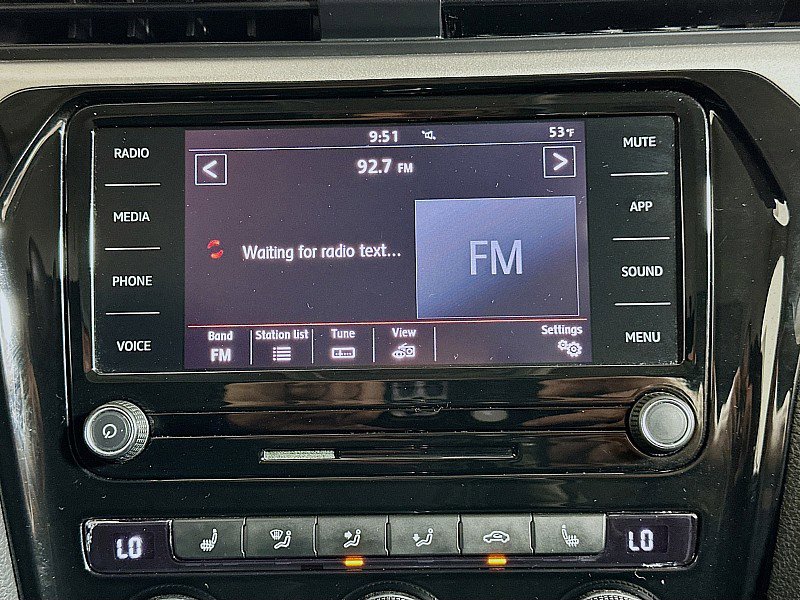 Used 2020 Volkswagen Passat 2.0T SE image 14