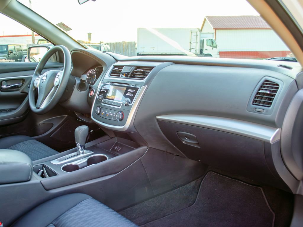 Used 2017 Nissan Altima 2.5 S w/ Power Driver Seat Package image 31
