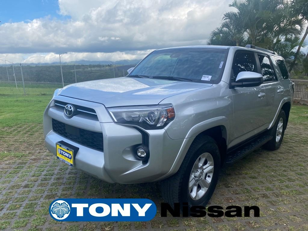 Used 2024 Toyota 4Runner SR5 image 3