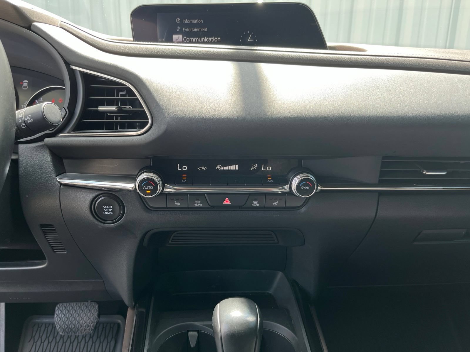 Used 2021 MAZDA CX-30 FWD 2.5 S w/ Premium Package image 23