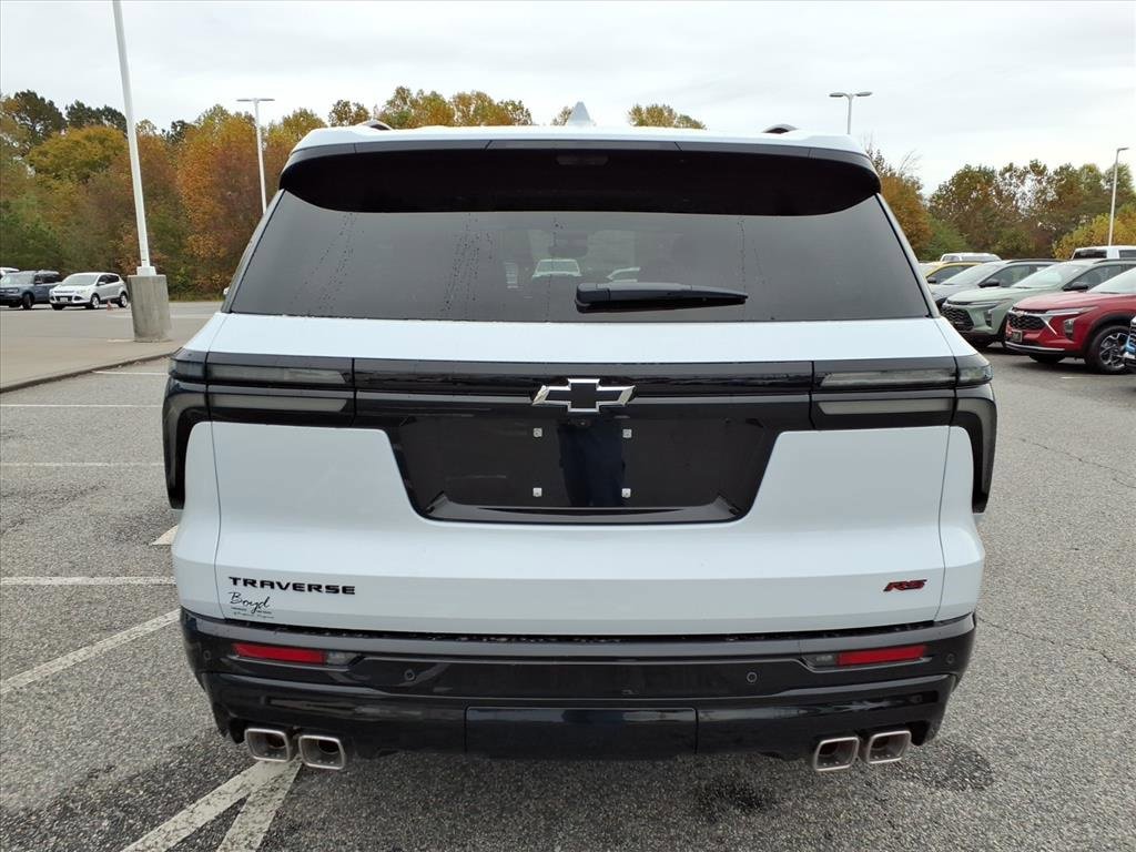 New 2026 Chevrolet Traverse RS image 4