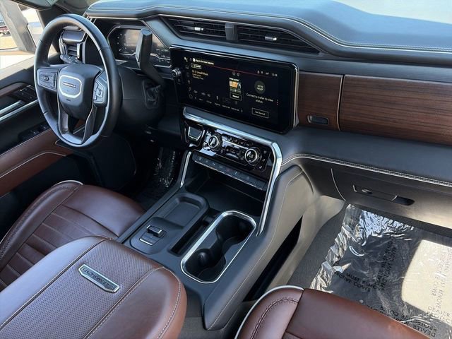 Used 2024 GMC Sierra 3500 Denali Ultimate image 13