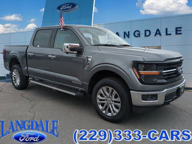 New 2025 Ford F150 XLT w/ Equipment Group 302A MID