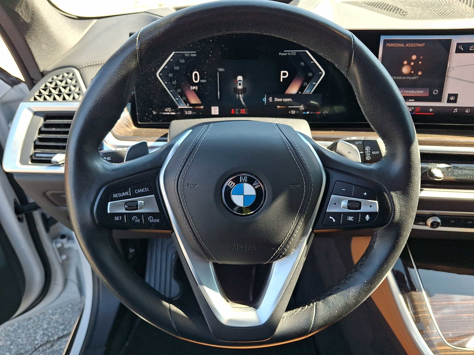 Used 2024 BMW X5 xDrive40i w/ Parking Assistance Package AWD/4WD image 21