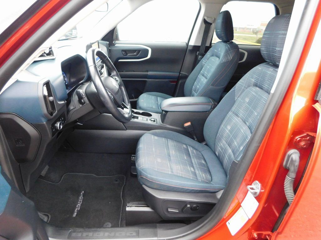 Used 2023 Ford Bronco Sport Heritage w/ Heritage Convenience Package image 12
